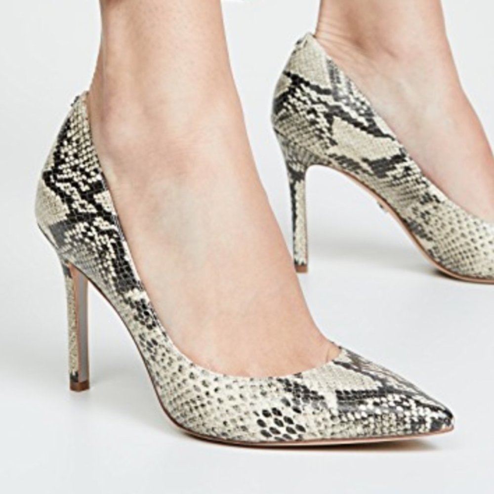 *SOLD* Sam Edelman Snakeskin size 7.5 pumps